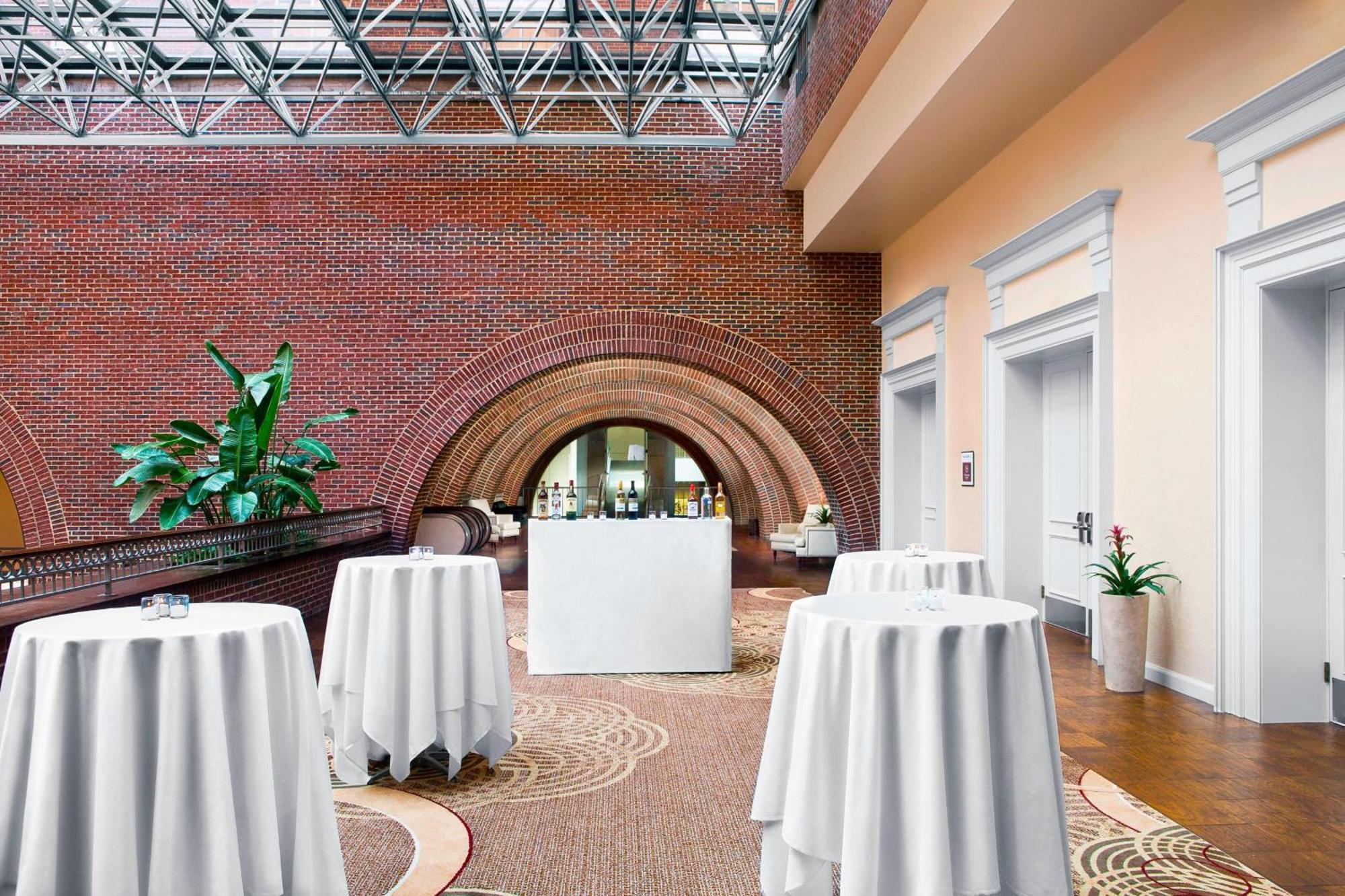 Sheraton Raleigh Hotel Luaran gambar